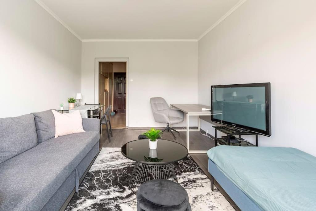 Lovely 1 Bedroom Flat - Gazdagret Budapest Exterior photo