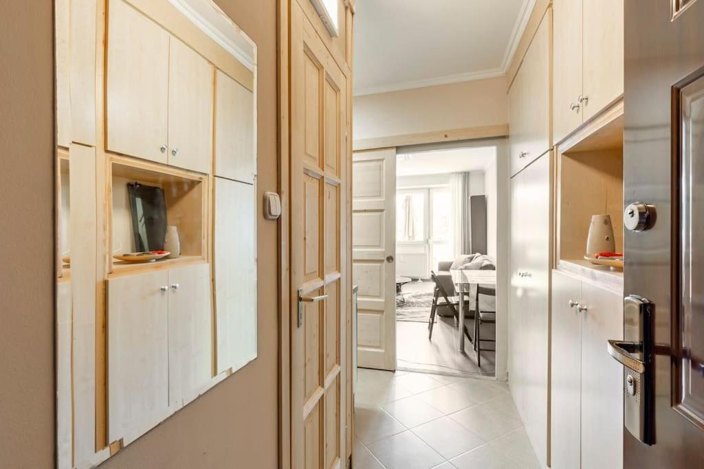 Lovely 1 Bedroom Flat - Gazdagret Budapest Exterior photo